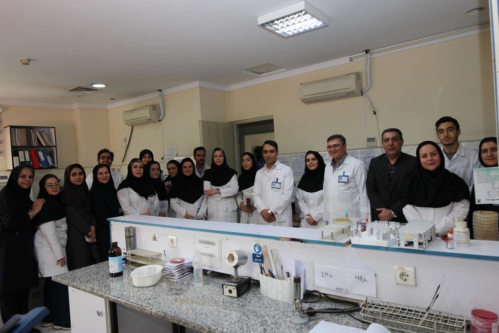 گرامیداشت روز علوم آزمایشگاهی در بیمارستان دکتر شریعتی